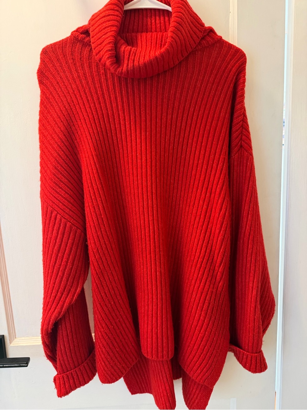 H&M Red Ribbed Tunic Turtleneck Sweater for Women